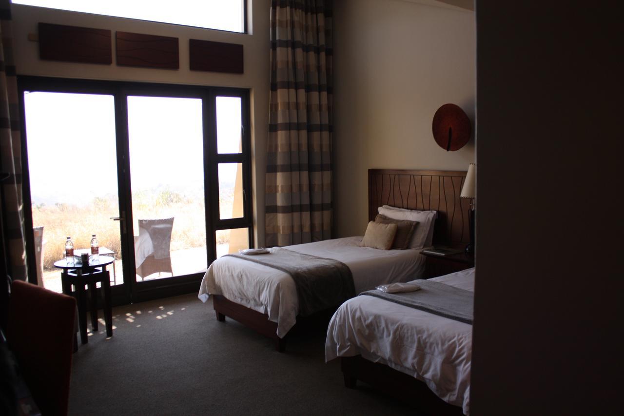 Maropeng Boutique Hotel Magaliesburg Bagian luar foto